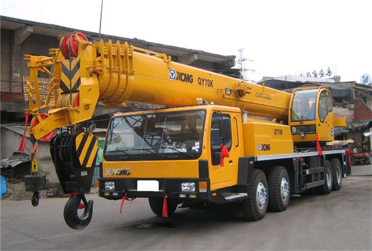 清河县吊车出租选择重点