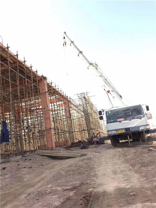 清河县吊车作业的安全注意事项有哪些？